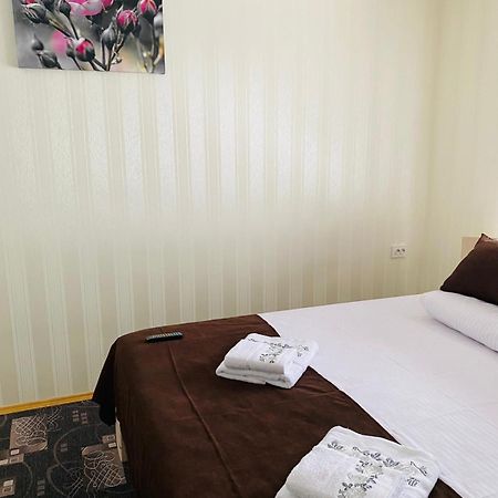 Hotel Під Явором New Drogomirchany Pokój zdjęcie