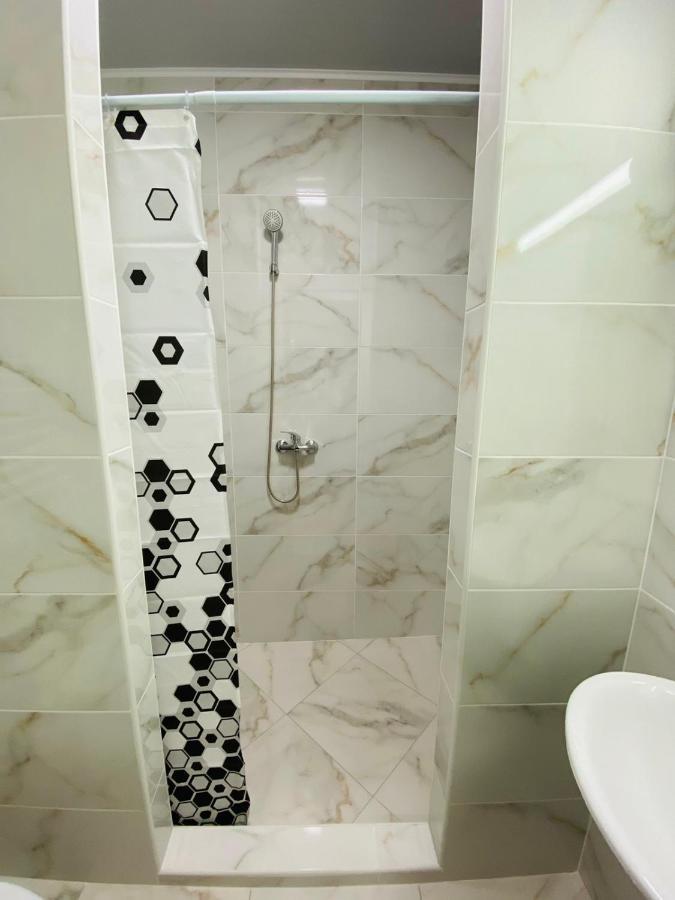 Hotel Під Явором New Drogomirchany Zewnętrze zdjęcie
