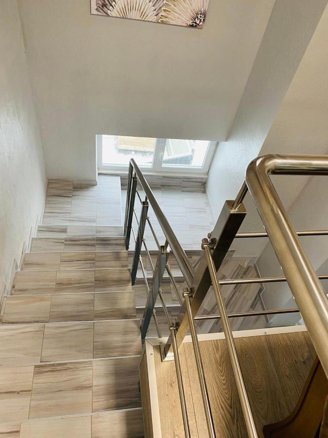 Hotel Під Явором New Drogomirchany Zewnętrze zdjęcie